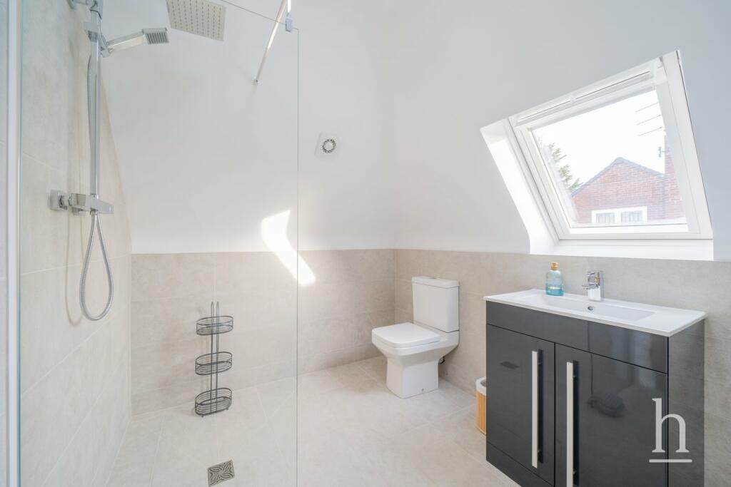 Additional image 36 of Gayton Parkway, Gayton, CH60