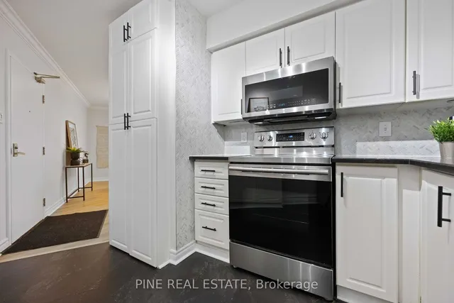 Additional image 22 of 260 Queens Quay Unit 3103