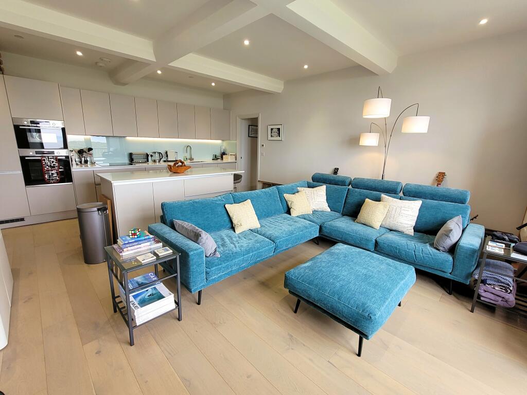 Additional image 7 of THE REST, REST BAY, PORTHCAWL, CF36 3UP