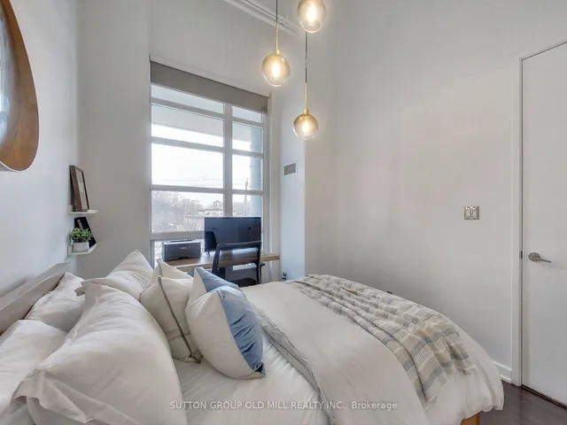 Additional image 16 of 380 Macpherson Ave Unit 242