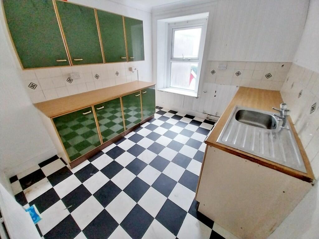 Additional image 13 of Well Street, Porthcawl, Bridgend (County of), CF36