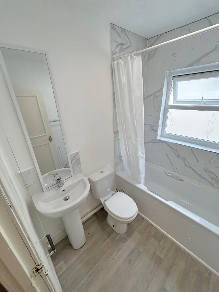 Additional image 13 of Richmond Road, Cardiff(City), CF24