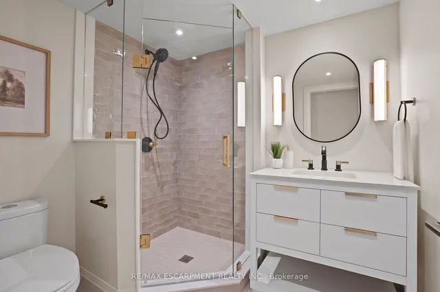 Additional image 18 of 2190 Lakeshore Rd Unit 403