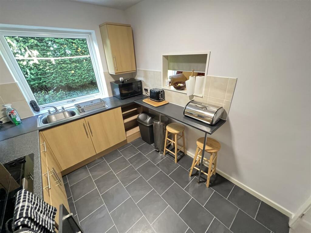 Additional image 9 of Marlfield Lane, Barnston, Wirral