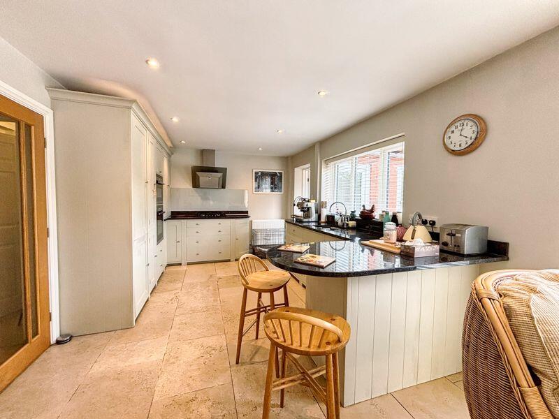 Additional image 4 of 46 Woodstock Gardens, Pencoed, Bridgend, CF35 6ST