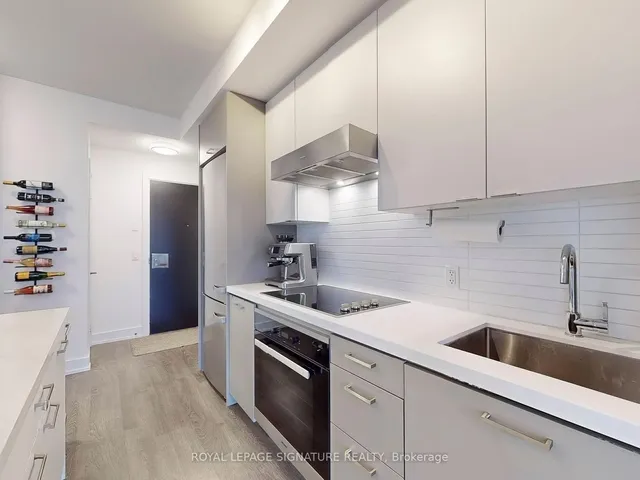 Additional image 12 of 11 Lillian St Unit 809