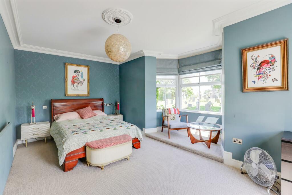 Additional image 10 of 1 St. Augustines Place, Penarth, CF64 1BJ