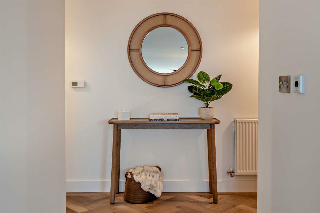 Additional image 14 of Centurion House, Northgate Street, Chester