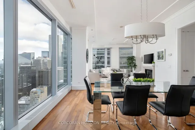 Additional image 11 of 183 Wellington St Unit 3703