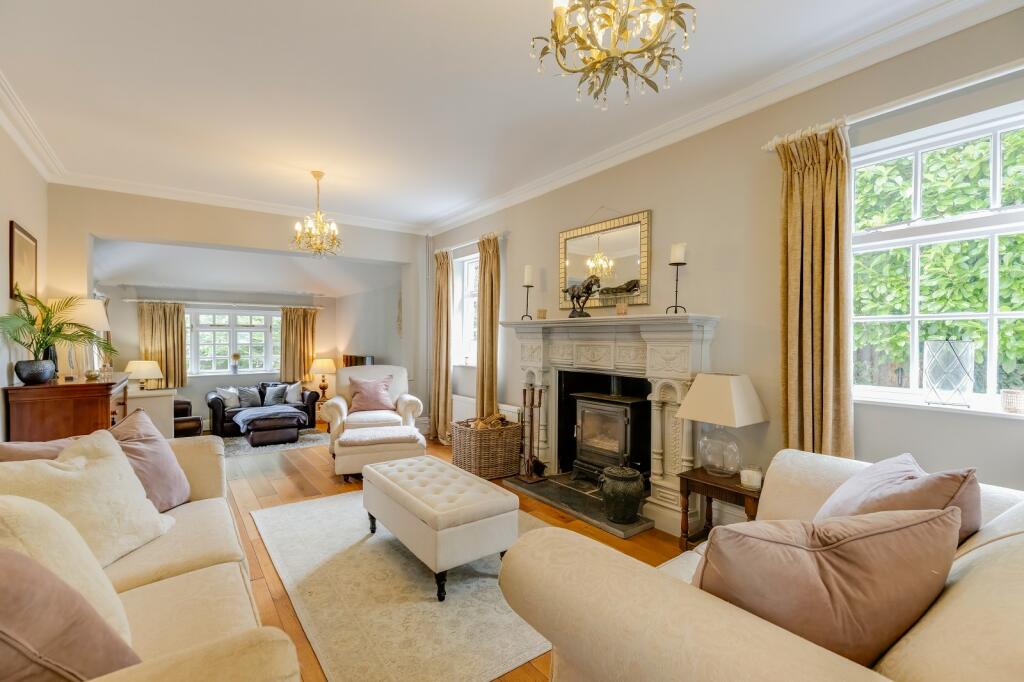 Additional image 11 of Rhiwgoed, Westra, Dinas Powys, The Vale Of Glamorgan. CF64 4HA