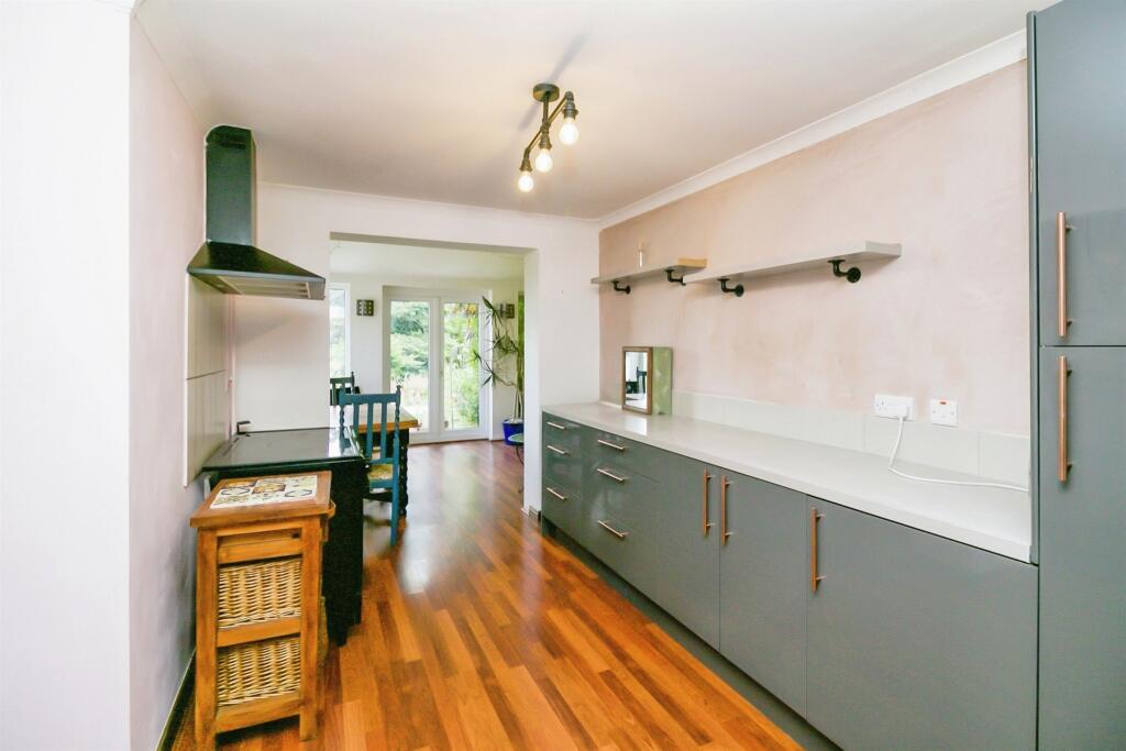 Additional image 5 of Brookfield Avenue, Barry