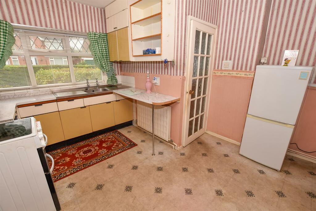 Additional image 23 of Alistair Drive, Bromborough