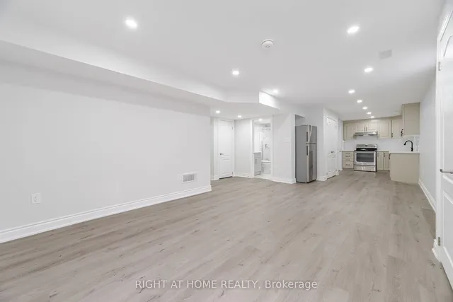 Additional image 37 of 820 Rayner Crt