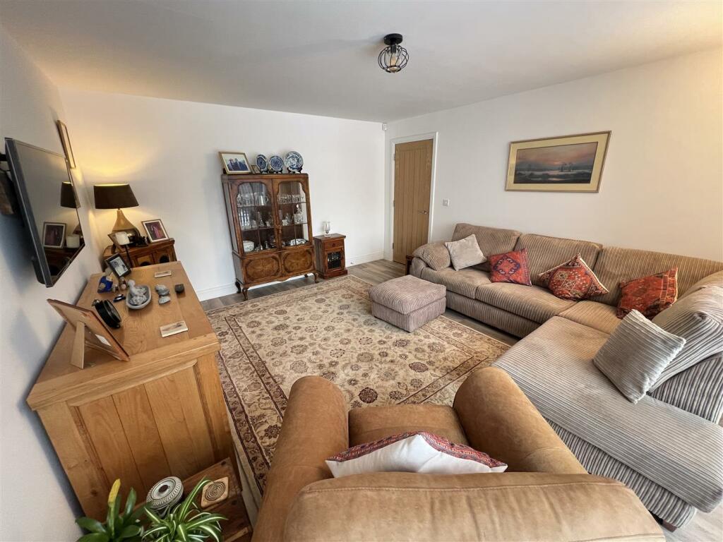 Additional image 7 of Barnston Road, Heswall, Wirral