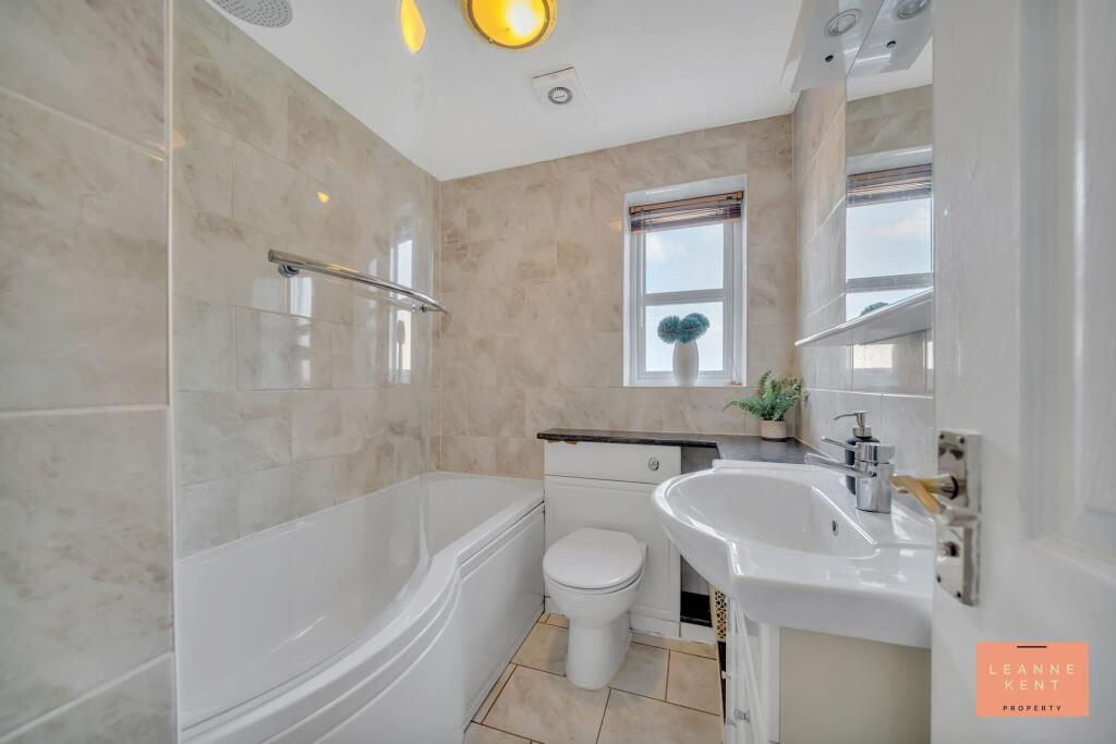 Additional image 29 of Caerphilly, CF83