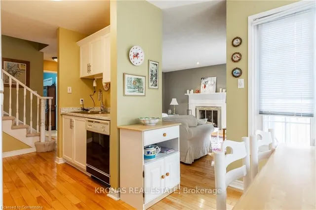 Additional image 8 of 1275 Maple Crossing Blvd Unit 18