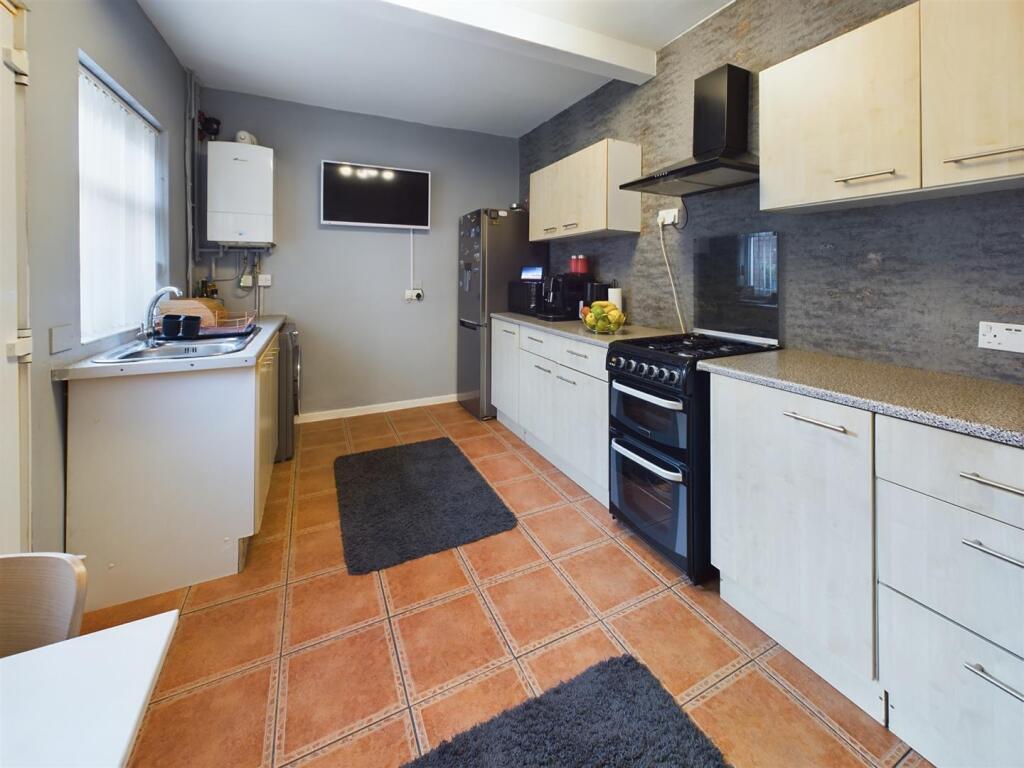 Additional image 11 of Bridle Road