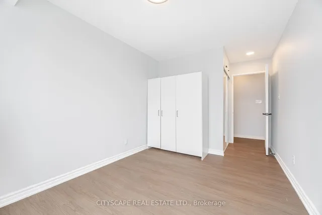 Additional image 23 of 2550 Lawrence Ave Unit 1411