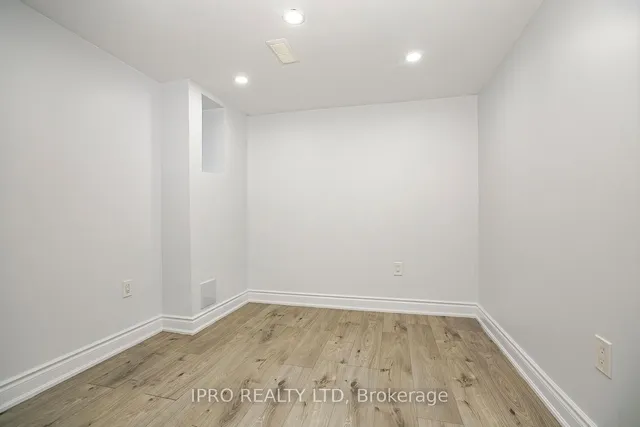 Additional image 35 of 612 Kennedy Circ