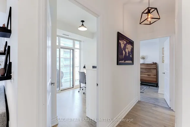 Additional image 21 of 65 East Liberty St Unit 1717