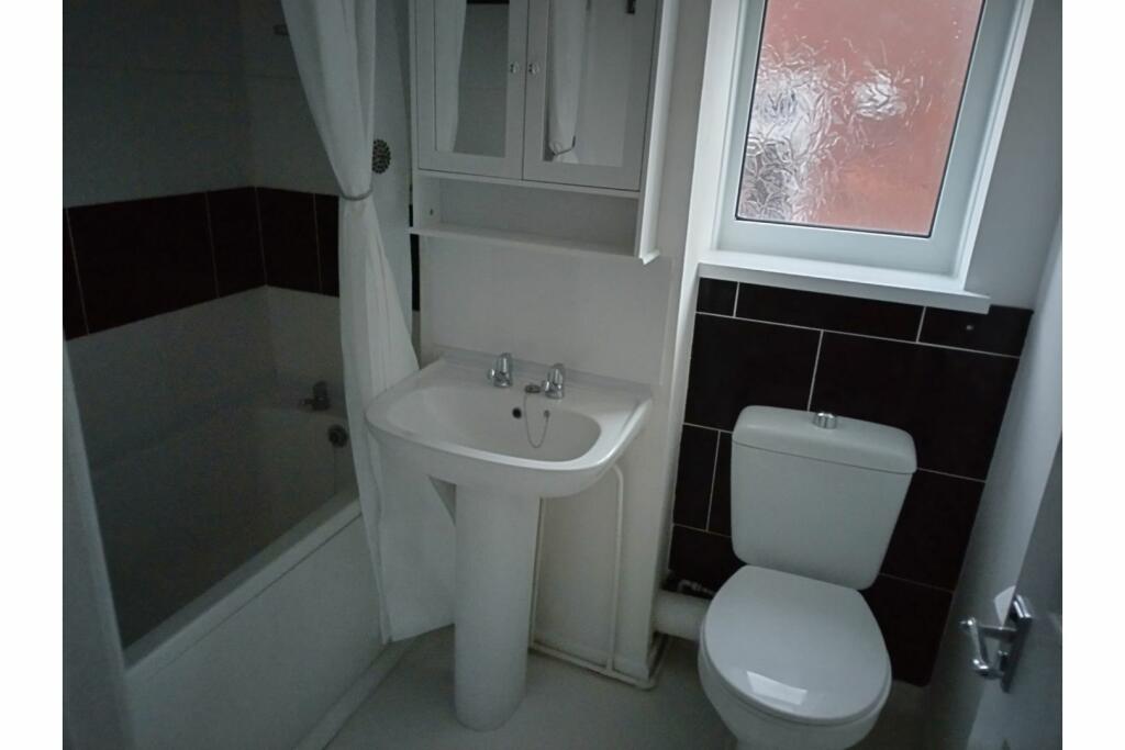 Additional image 6 of Meadowcroft, Rhoose, CF62