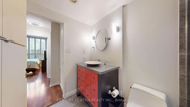 Additional image 24 of 350 Lonsdale Rd Unit 102