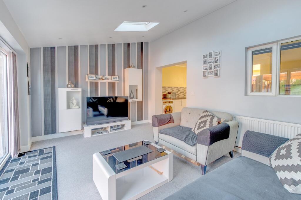 Additional image 7 of The Meadway, Headless Cross, Redditch, B97