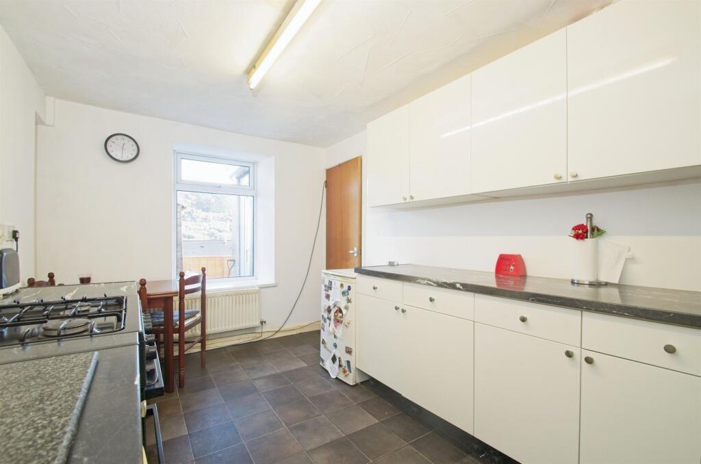 Additional image 10 of Cambrian Terrace, Tonypandy