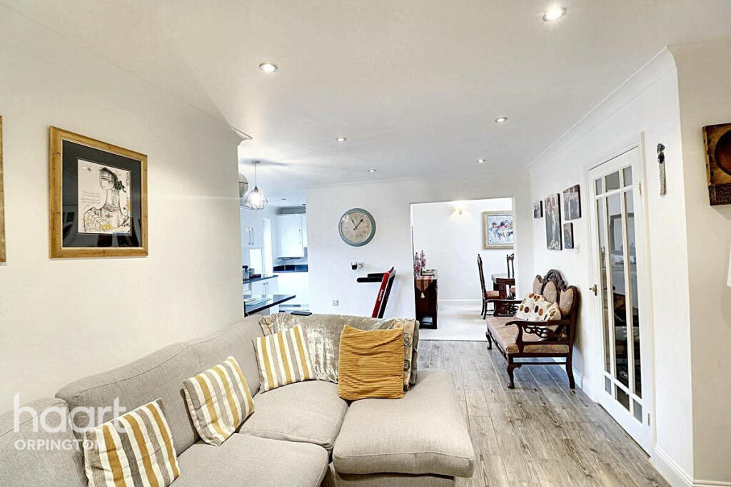 Additional image 20 of Magpie Hall Lane, BROMLEY