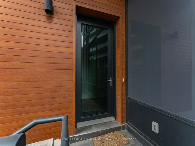 Additional image 33 of 50 Ordnance St Unit 107