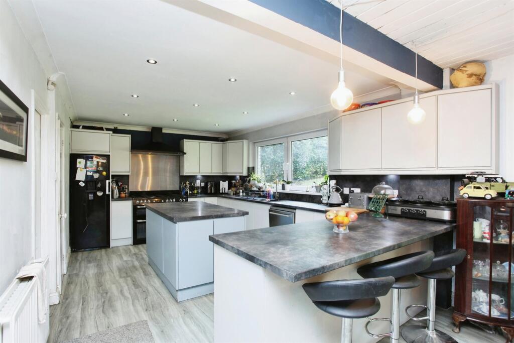 Additional image 36 of Heol-Y-Bryn, Pontypridd