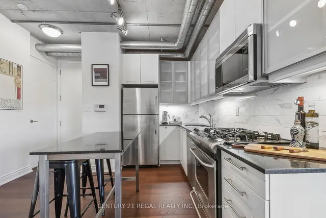 Additional image 18 of 533 Richmond St Unit 605