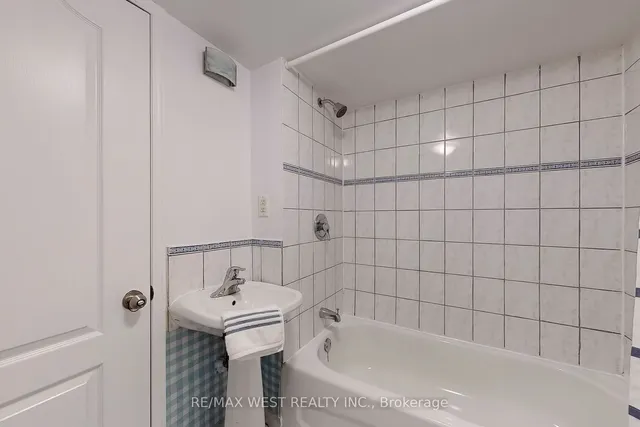 Additional image 31 of 540 Roxton Rd