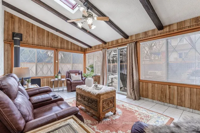 Additional image 6 of 984 Easterbrook Ave