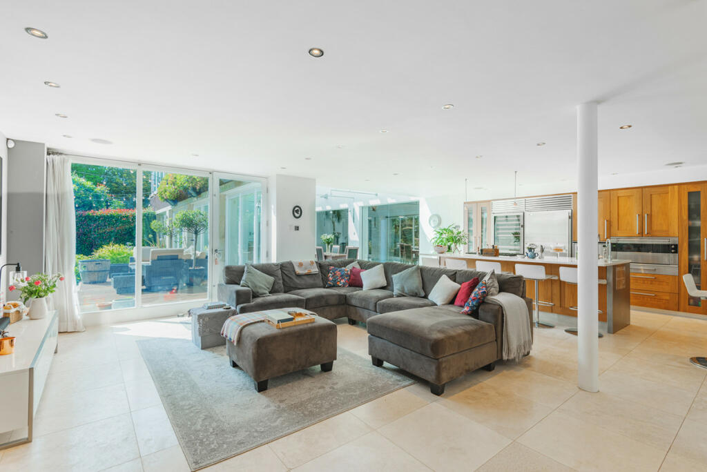 Additional image 12 of Noctorum Road, Prenton, CH43