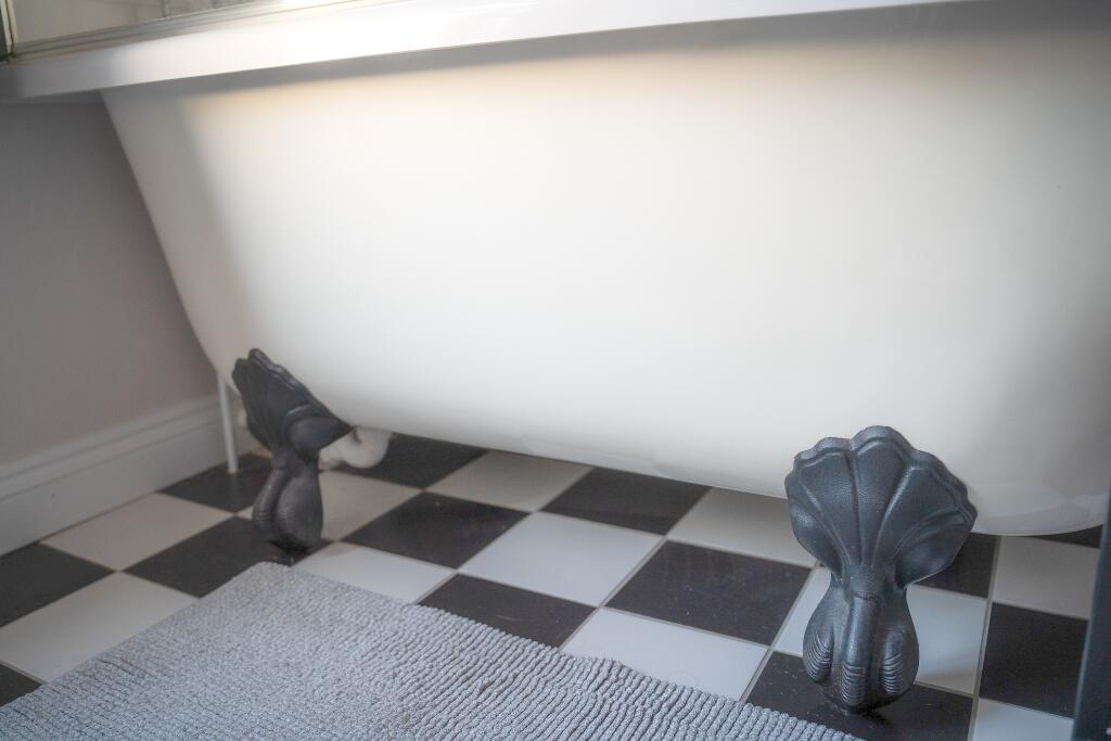 Additional image 25 of Victoria Road, Tamworth, B79