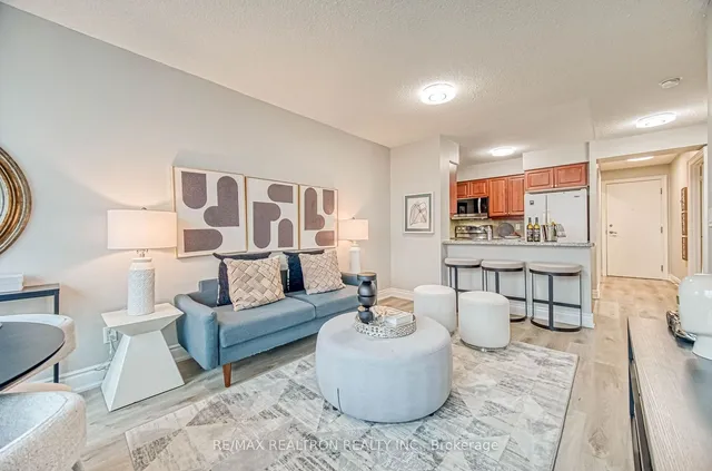 Additional image 9 of 15 Greenview Ave Unit 2503