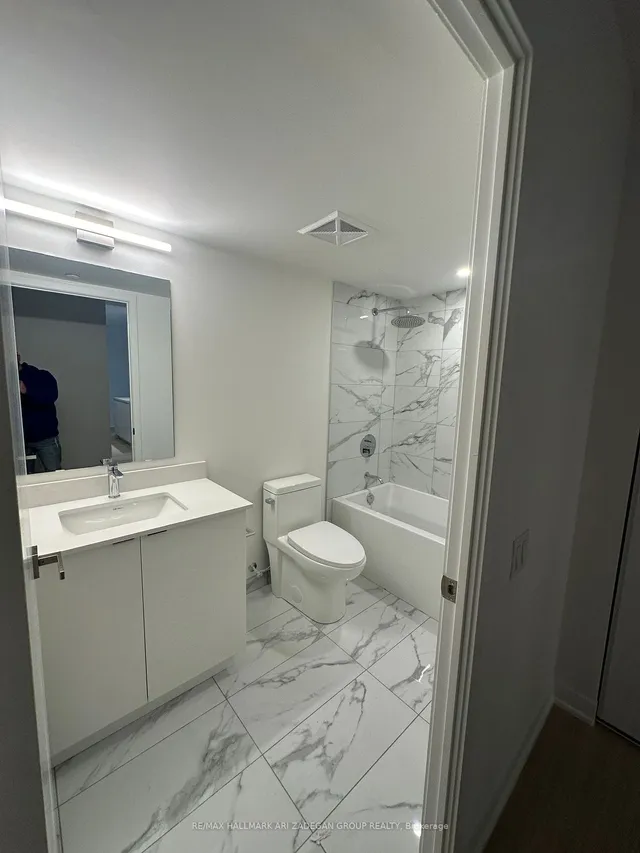 Additional image 10 of 500 Wilson Ave Unit *