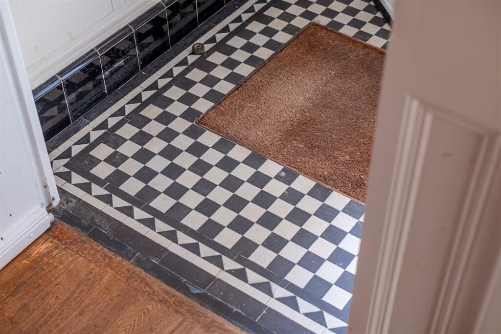 Additional image 46 of Earle Drive, Parkgate