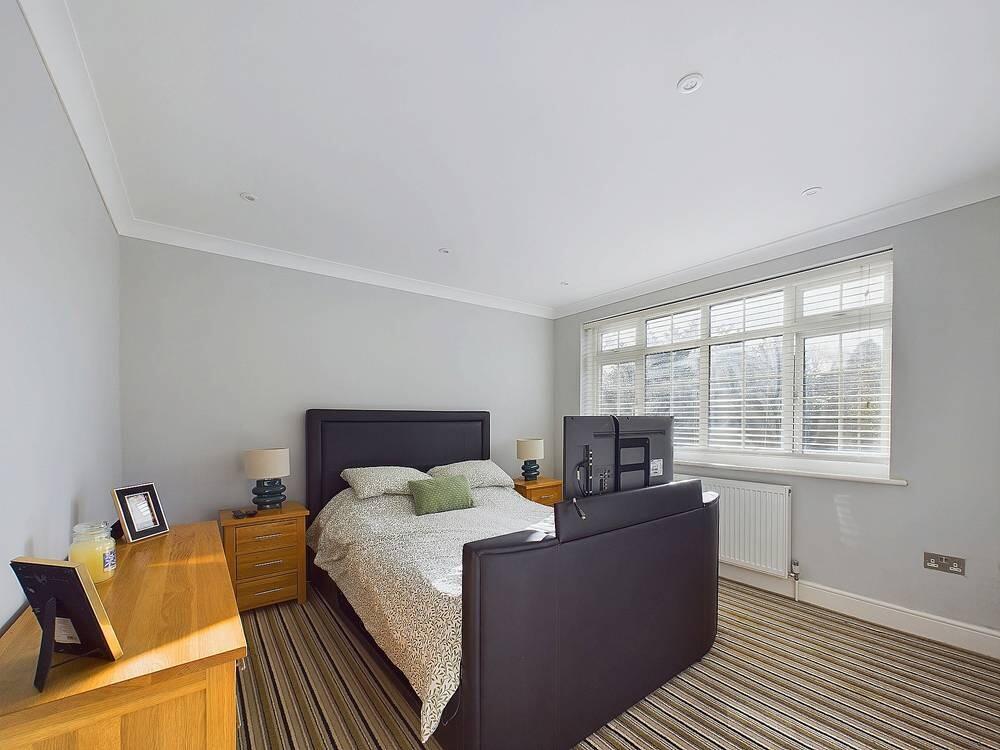 Additional image 19 of Radnor Close, Chislehurst, Kent, BR7