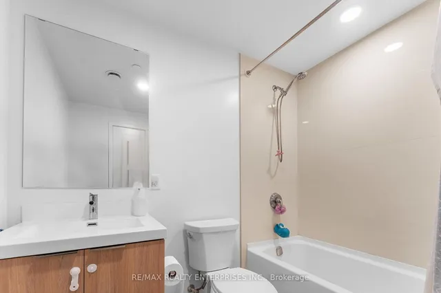 Additional image 22 of 20 O'Neill Rd Unit 338