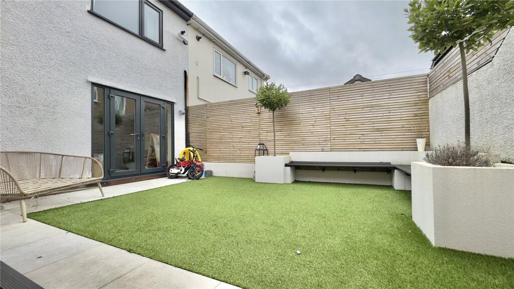 Additional image 29 of Pensby Road, Heswall, Wirral, CH61