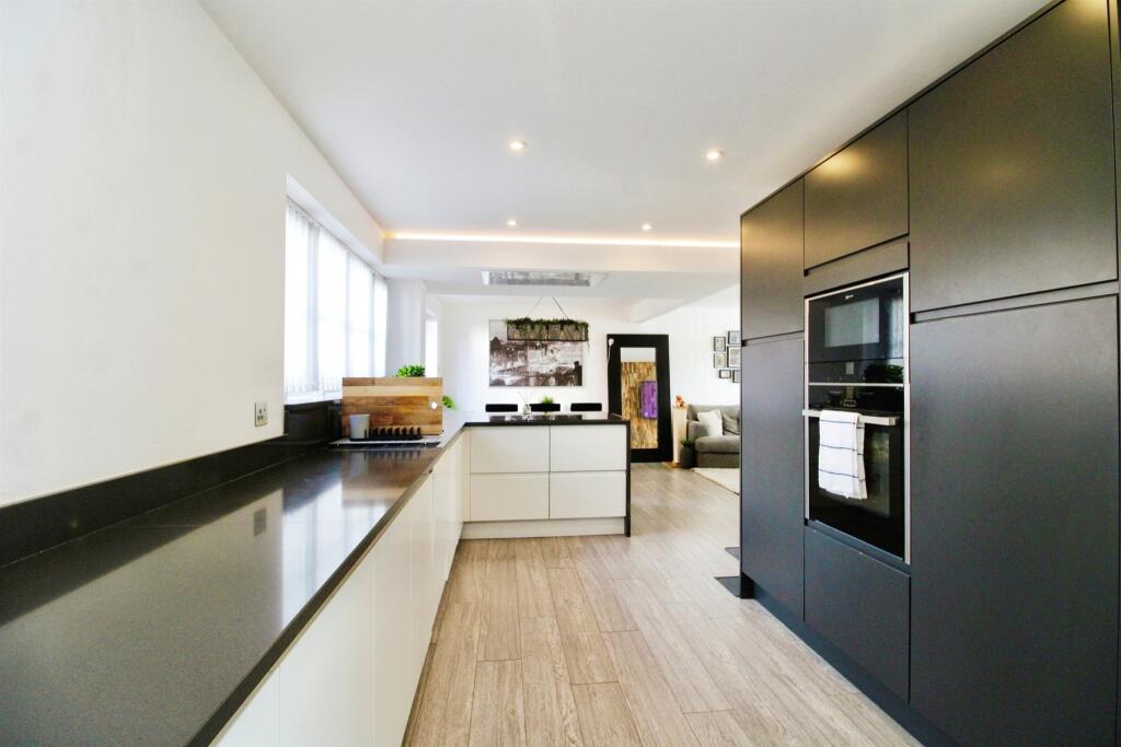 Additional image 19 of Cwrt Dyfed, BARRY