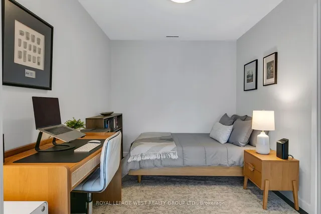 Additional image 34 of 588 Annette St Unit 202