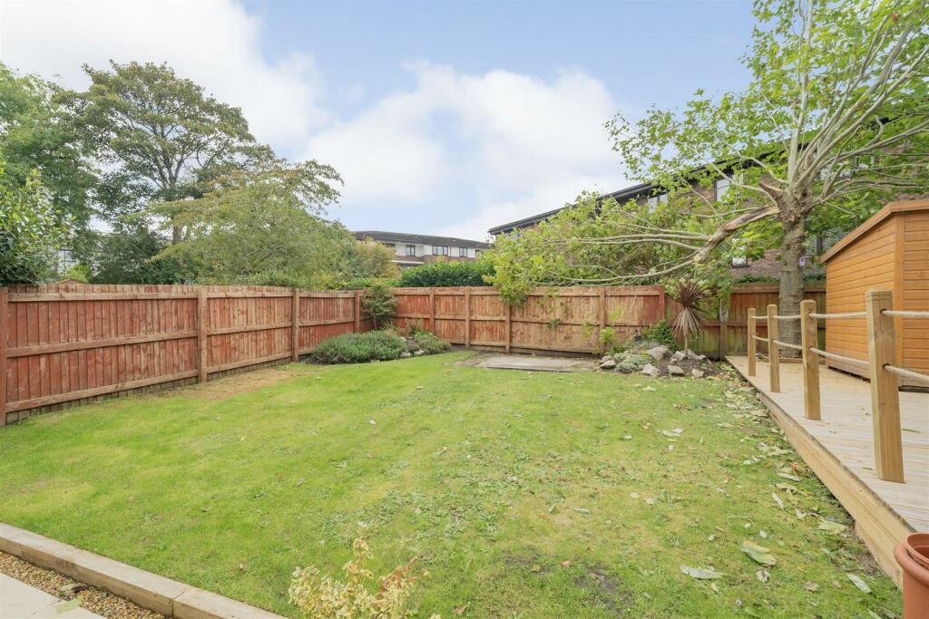 Additional image 37 of East O' Hills Close, Heswall, Wirral, CH60