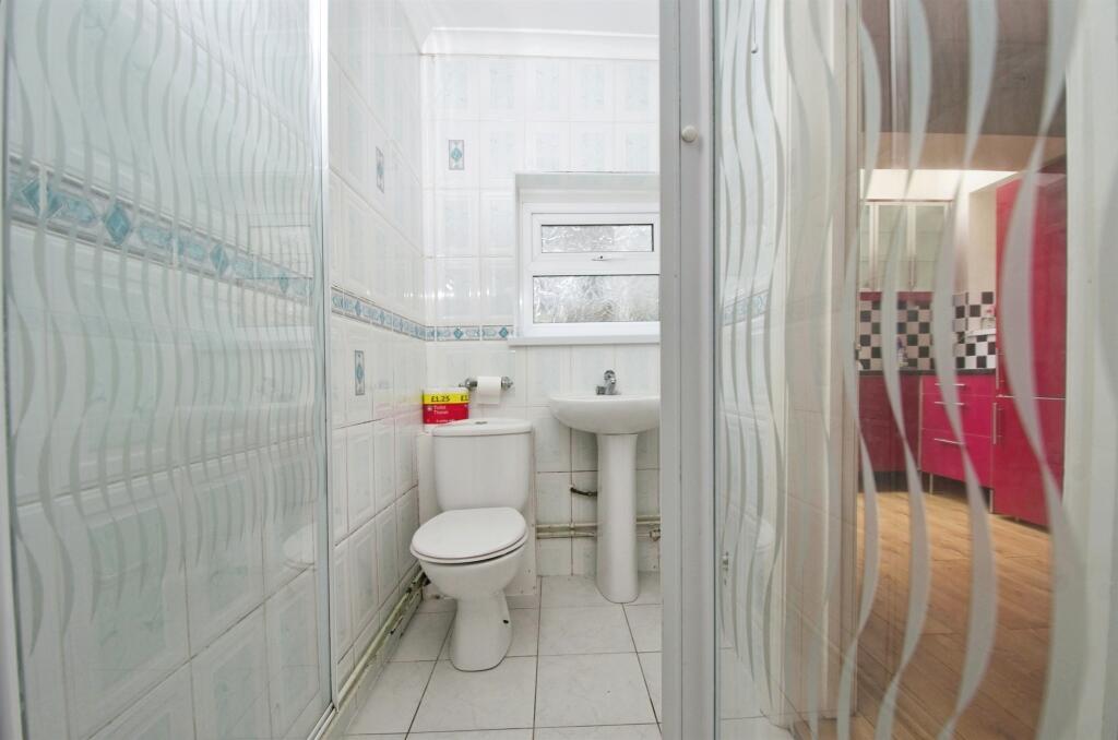 Additional image 10 of The Parade, Ferndale