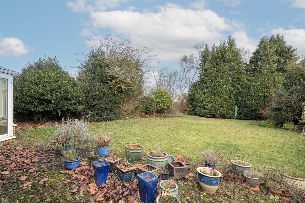 Additional image 12 of Roundwood Park, Harpenden