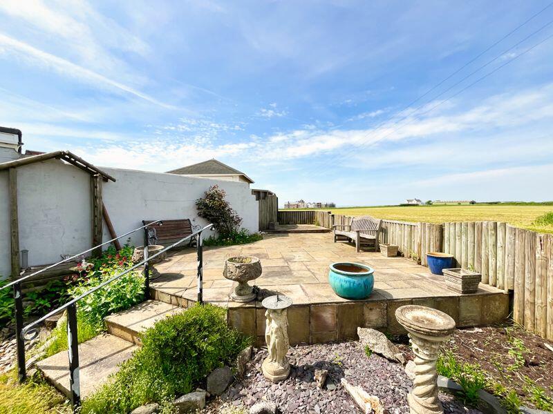 Additional image 19 of 6 Long Acre Court, Porthcawl, Bridgend, CF36 3TJ