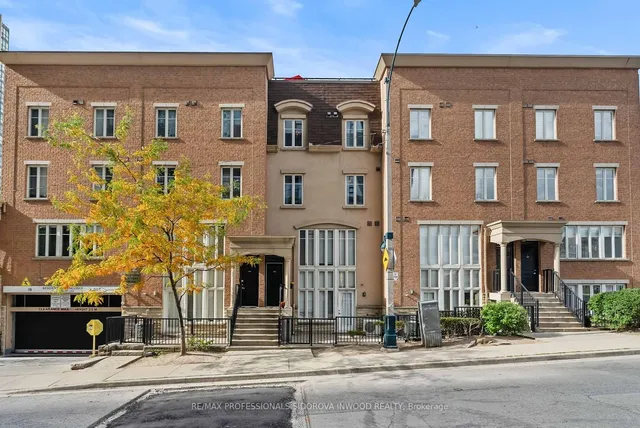 22 Western Battery Rd Unit 106