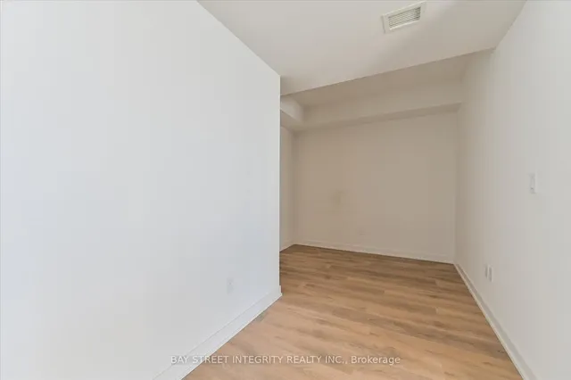 Additional image 6 of 8 Tippett Rd Unit 1208